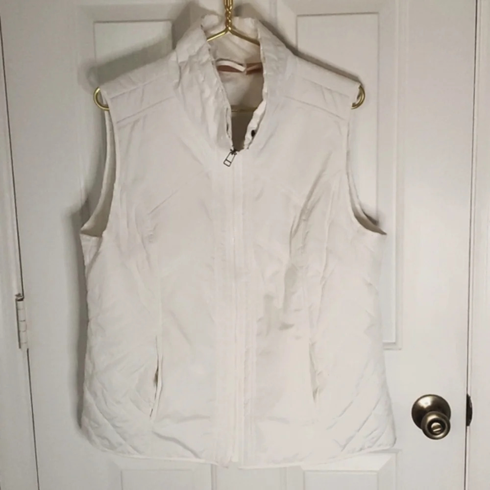 Northcrest Classic Womens Lightweight Quilted Vest, Full Zip up, Pockets